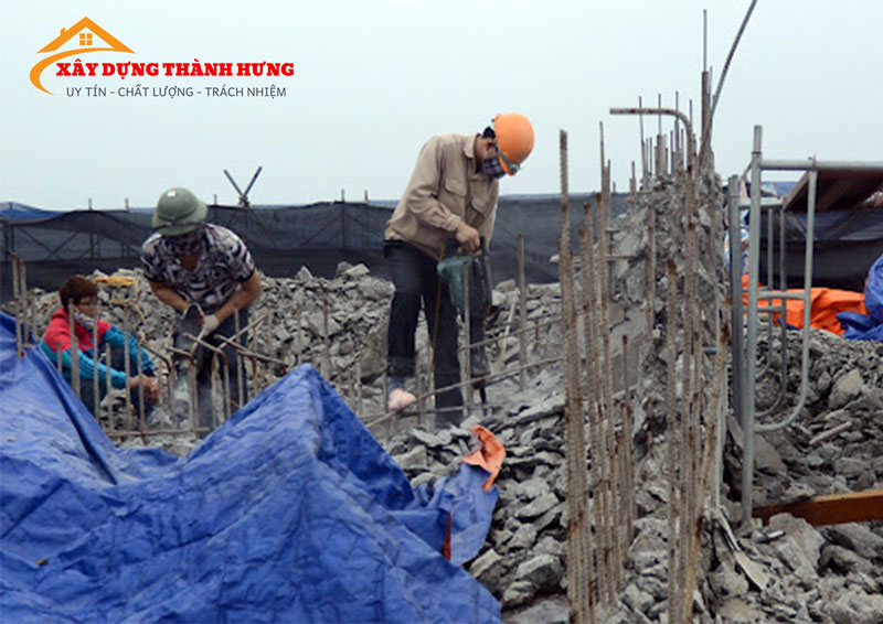 Phá dỡ nhà tại HCM